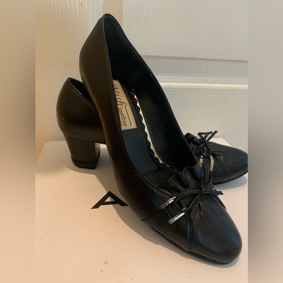 Mish black leather shoes - Picture 2 of 16